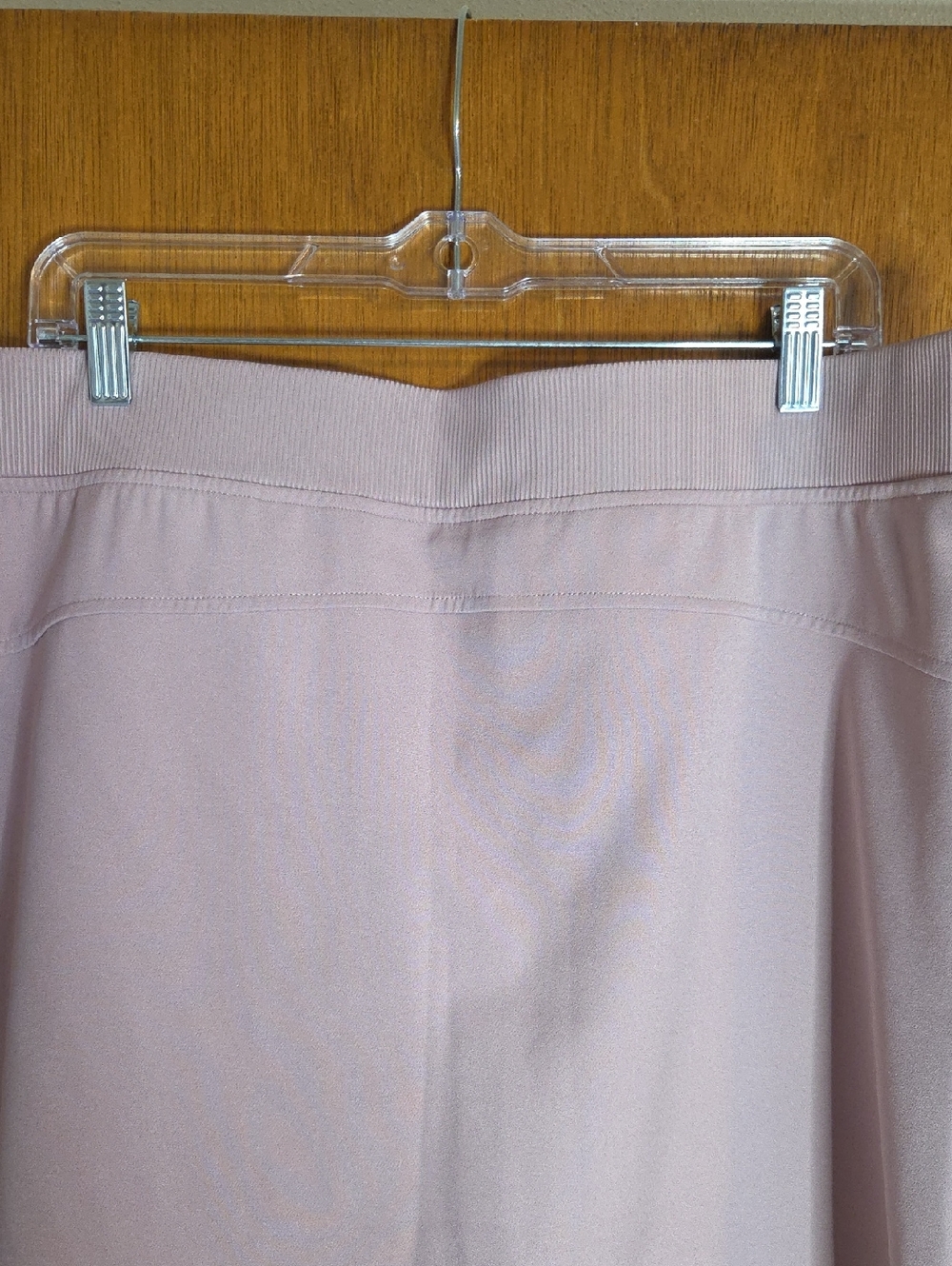 32°llCool Women's Rose Skorts - Picture 3 of 10